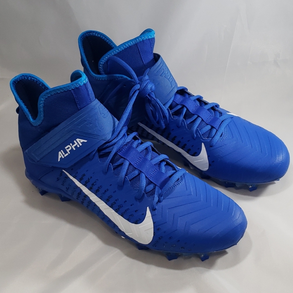 Nike Alpha Menace Pro 2 Mid Football Cleats
